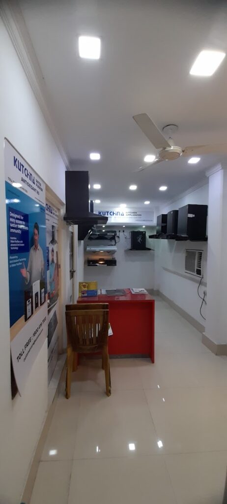 Services 4 Kitchen chimney display at Life Link Appliances showroom in Behala, Kolkata